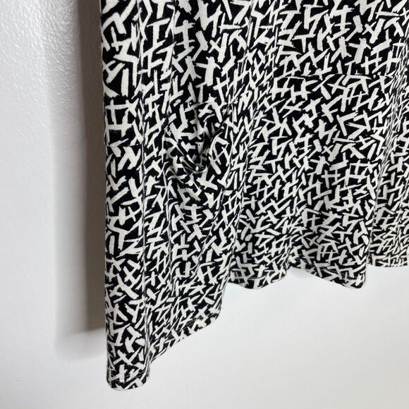 J Jill L Wearever Black & White Line Print Midi Dress Casual Modern Comfort - Picture 8 of 12